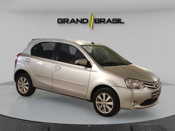 TOYOTA ETIOS 1.5 XLS 16V FLEX 4P AUTOMÁTICO TOYOTA ETIOS 1.5 XLS 16V FLEX 4P AUTOMÁTICO